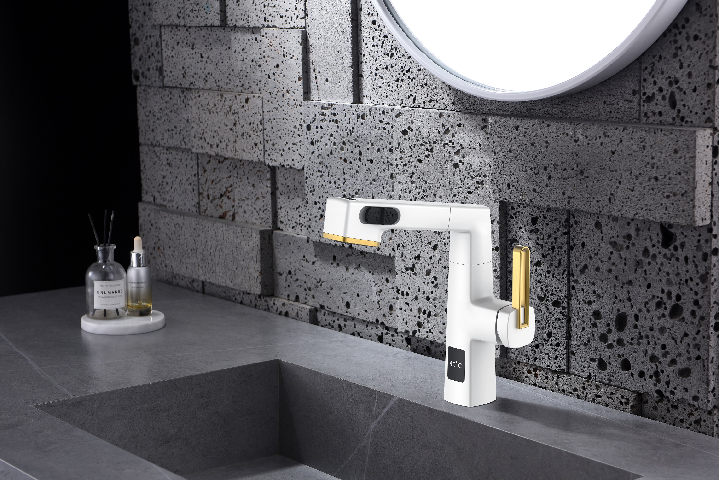  Visor de temperatura Design exclusivo Torneira de banheiro removível preta inoxidável Altura ajustável